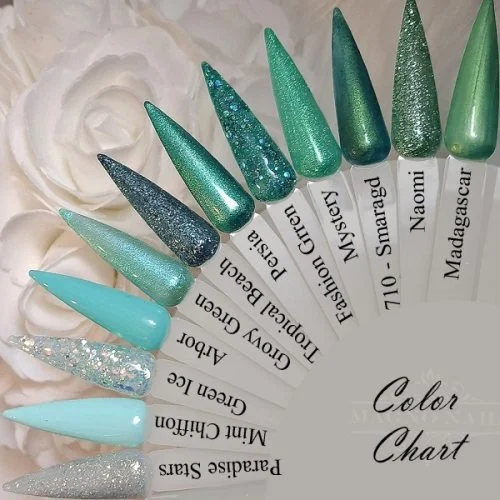 Hell Mint Grün Farbpalette Farbtips Nageltips Farbkarte aufgetragen