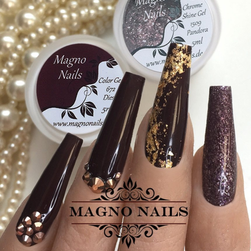 Preview: Nail Art Ideen - Herbst Nägel Dunkel lila Dunkelbraun Goldblatt