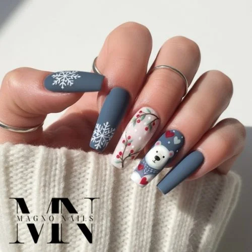 Grau Blau Dunkel Winter Nagedesign Ideen mit einem Eisbär