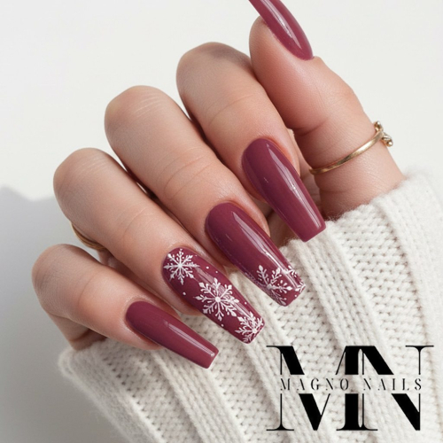 Preview: Farbgel Rot Nude Braun - Winter Nageldesign Ideen Schneeflocken