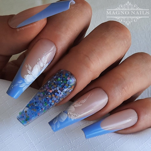 Preview: Sommernägel - Summer Naildesign Ideen - Blau Frenchnägel Malerei Blumen Pailetten