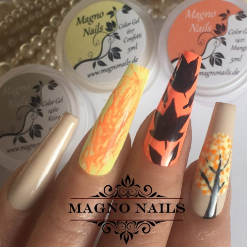 Preview: Herbst Nageldesign mit Blätter