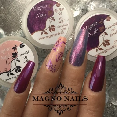 Pink Lila Nageldesign Ideen für den Herbst