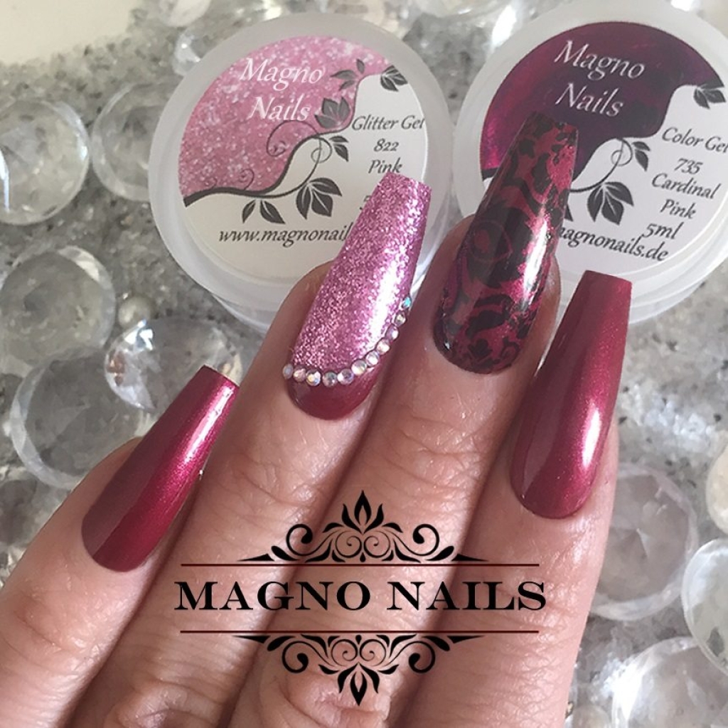Naildesign Ideen - Dunkelpink Flieder Stamping