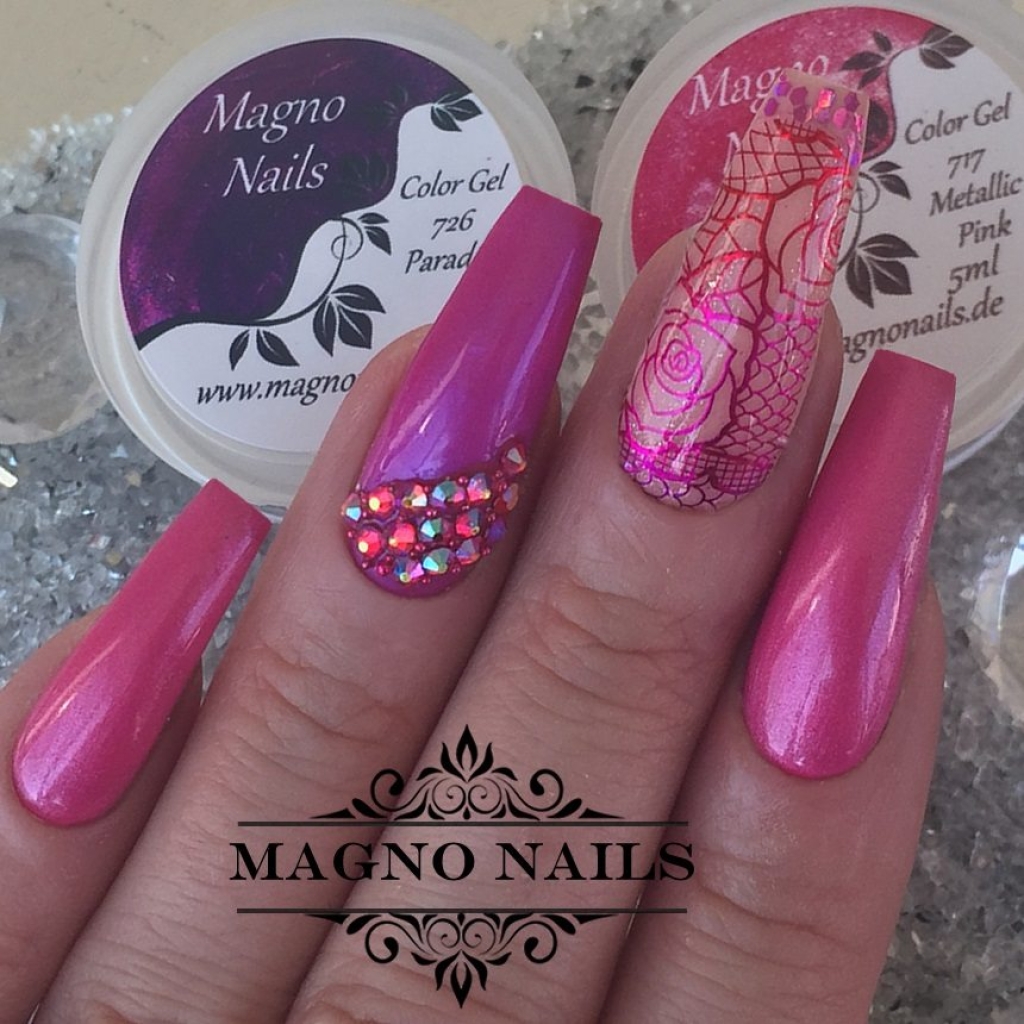 Nägel Ideen - Pinke Nägel 3D Sticker Holographic