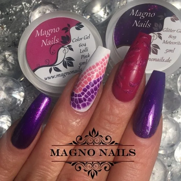 Nail Art Ideen - Herbst Nägel Pink Lia Aquarell Nass-in-Nass Technik