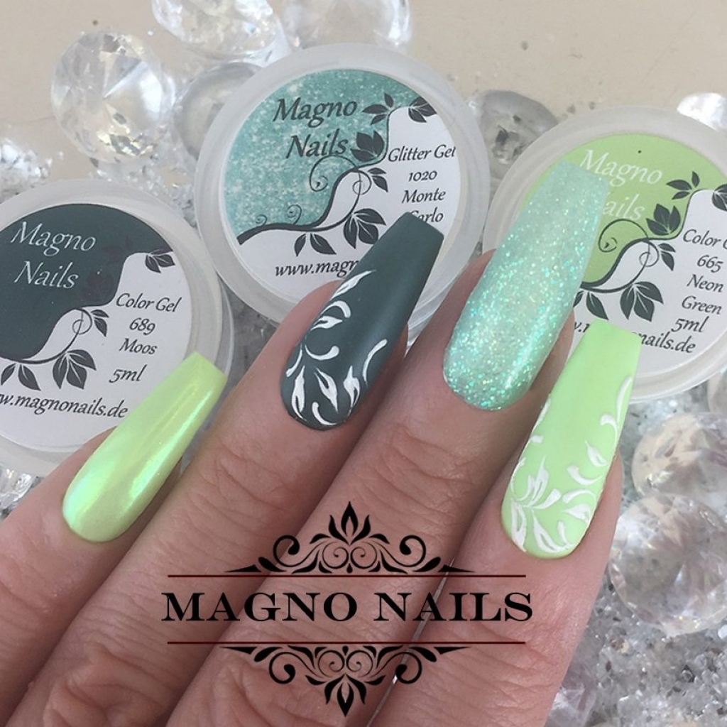 Sommernägel - Summer Naildesign Ideen - Neon Hellgrün Dunkelgrün Schnörkel Mint grün