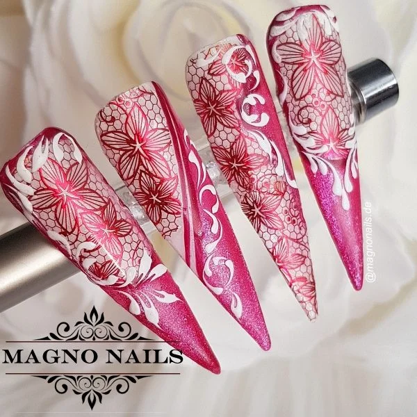 Sommernägel - Naiart Idee - Pink Dunkelpink Schnörkel Nägeldesign