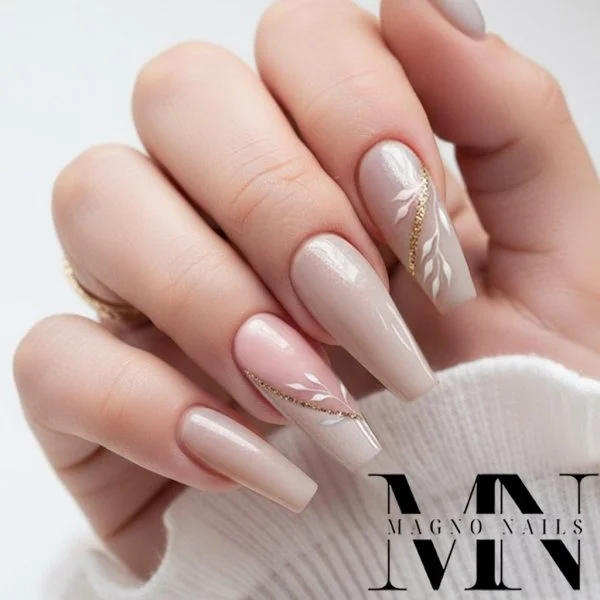 Hellgrau Nude - Light Grey Nails - Nageldesign Ideen