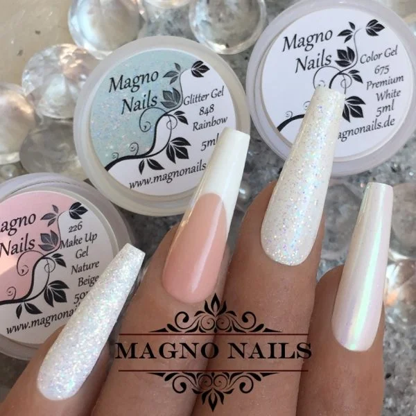 Frenchnägel - Naiart Idee - Hochzeitsnägel weiß Glitter zart