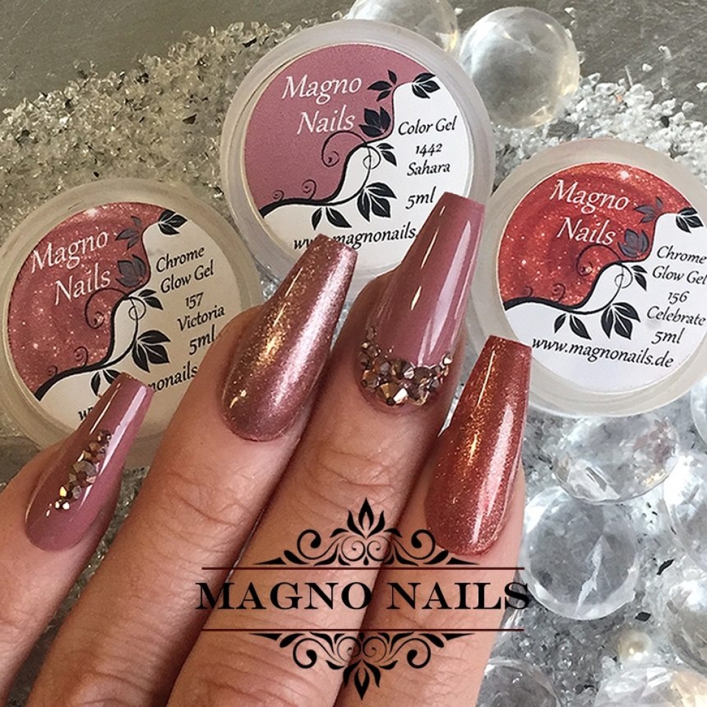 Naildesign Ideen - Herbst Nägel Braun Nude Chrome