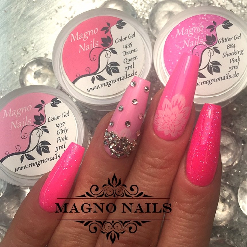 Sommernägel - Naiart Idee - Pink Schrasssteine Sticker