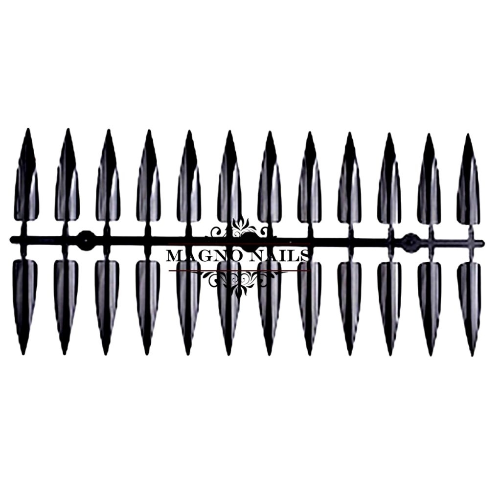 Präsentation Stiletto Tips mit 240 Tips schwarz Nageldesign Nägel Nails Nagelstudio