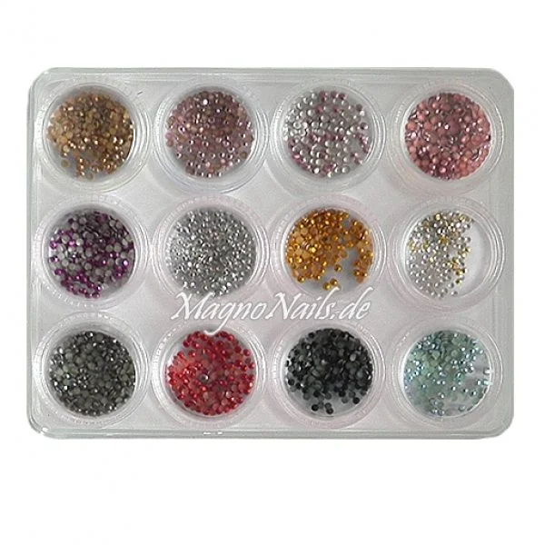12 x Metall Strasssteine / Metall Plättchen in einer Box Nail Art Nailart Nageldesign