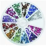 Strasssteine rund in einer Rondell