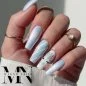 Preview: Hellblaue Metallic Perlmutt Perl UV Gel - Nageldesign Ideen mit Renntier