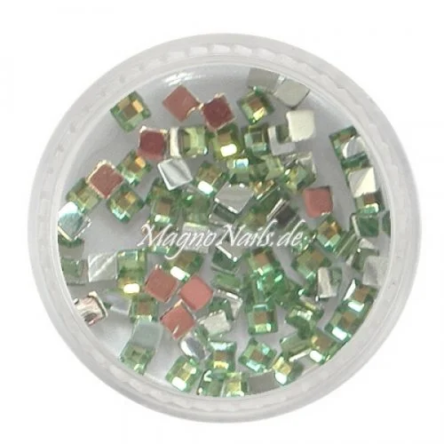Strasssteine - Quadrat hellgrün Nageldesign Nägel Nails Nagelstudio Einleger Nailart