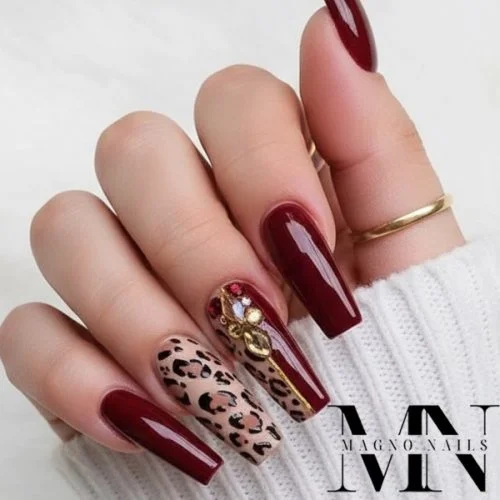 Dunkel rot braunes Gel - Herbst Nägel Idenn