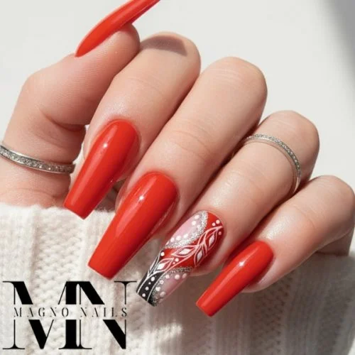 Knallrote Nägel - Rotes Nageldesign mit schwarz - Luxus Nägel