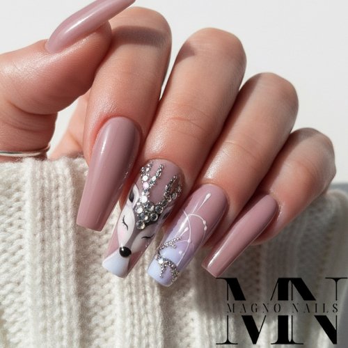 Preview: Winternägel - mit einem Reh Rudolf Luxus Nägel