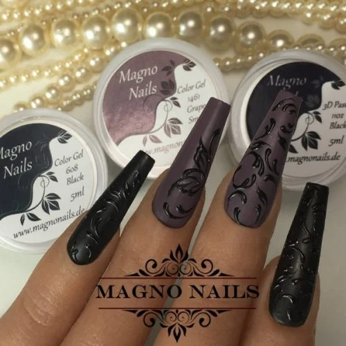 Naildesign Ideen - Herbst Nägel Braun Schwarz Schnörkel matt